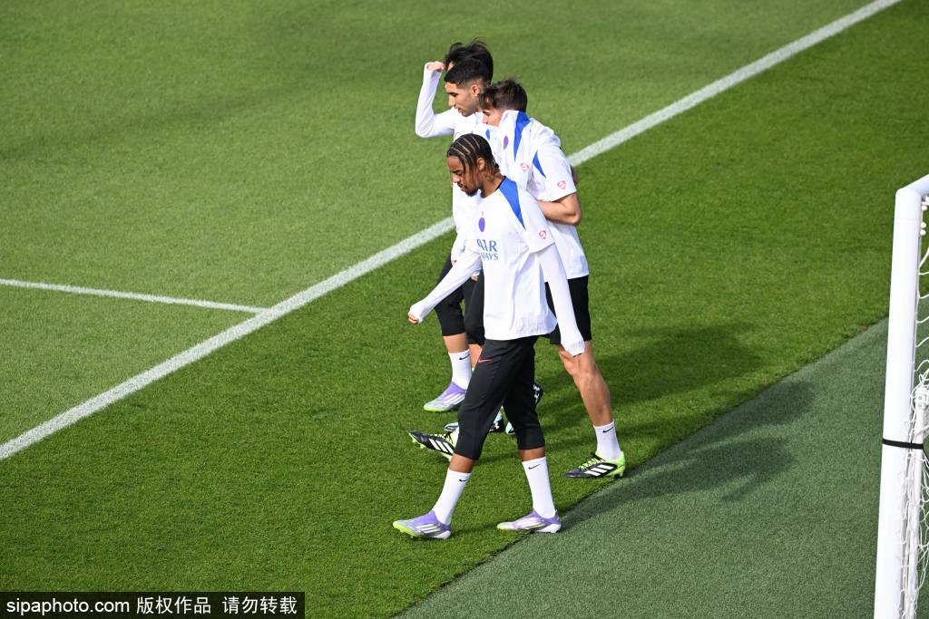 法甲U21球员身价榜：杜埃与若昂-内维斯并肩高歌，巴黎圣日耳曼引领年轻力量